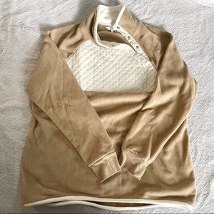 Crown & Ivy Pullover